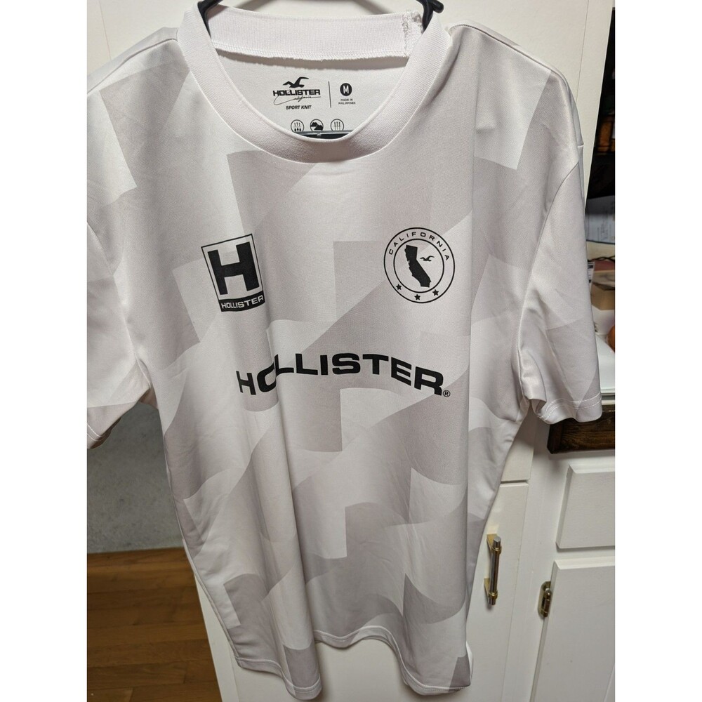 Hollister Sport Knit Men's Size Medium Soccer Jersey